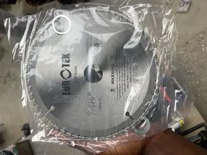 Circular Saw Blade 7 Quarter Inch by 60 Teeth