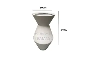 Thom-Floor Fiberglass Flower Pot for Indoor Decor