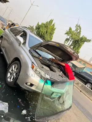 Lexus Rx350 2014 Windscreen Glass Installation We Deliver
