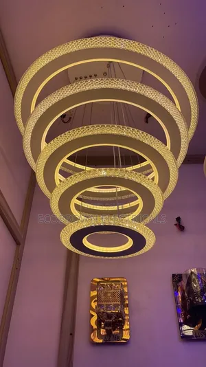 5 Dropping Chandelier Light