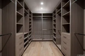 Master Bedroom Closet • Wardrobe