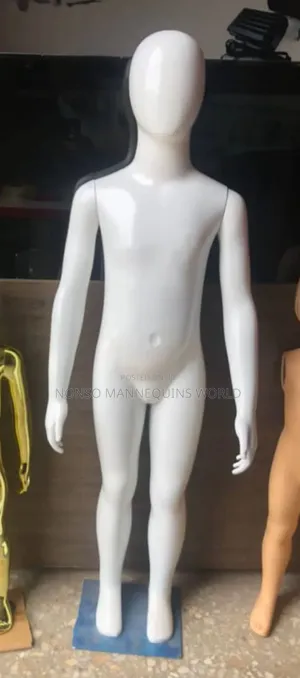 Age 6 To 10 Yrs Glossy White Unisex Kids Mannequins