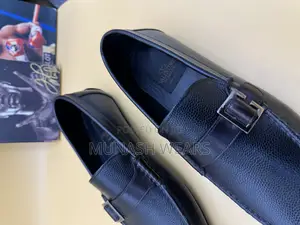 Italian Valentino Luxury Shoe, Nationwide Delivery