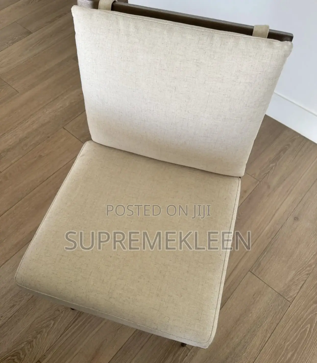 Deep Cleaning Sofa Washing