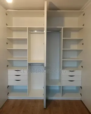 Custom-Made Luxuxry Wardrobe