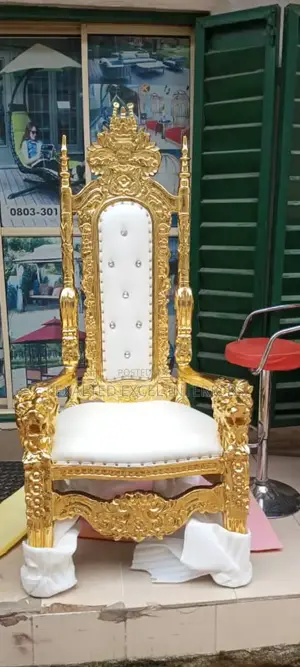 Top Quality Imported Accents Chair