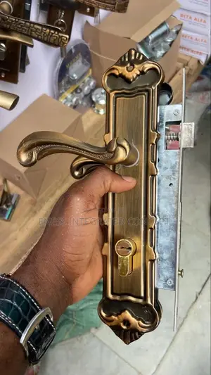 High Quality Seamless Door Lock