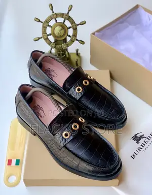 Original Burberry Loafers Shoes