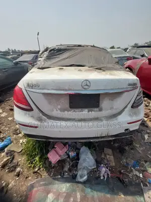Mercedes E450 2019 Back Windscreen Glass Available We Fix