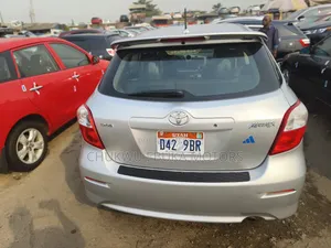 Toyota Matrix 2010 Silver
