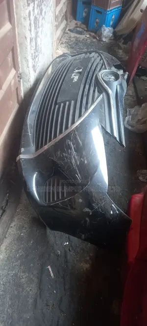 Complete Front Tokunbor Bumper Toyota Yaris 2017 Lift Back