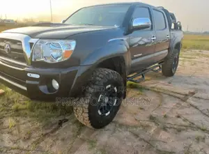 Tacoma Pick Up for Hire Short / Long Term Lease