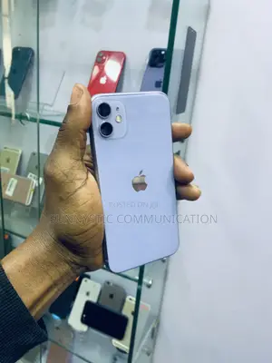 Apple iPhone 11 64 GB Purple