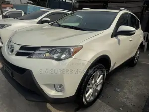 Toyota RAV4 2013 White