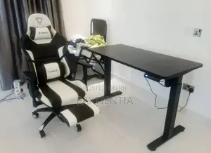 Game Chair With Foot Rest With Corresponding Electric Desk