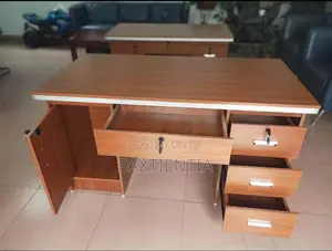 5 Feet Office Table (5 Drawers)