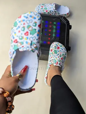 Comfy Female Crocs