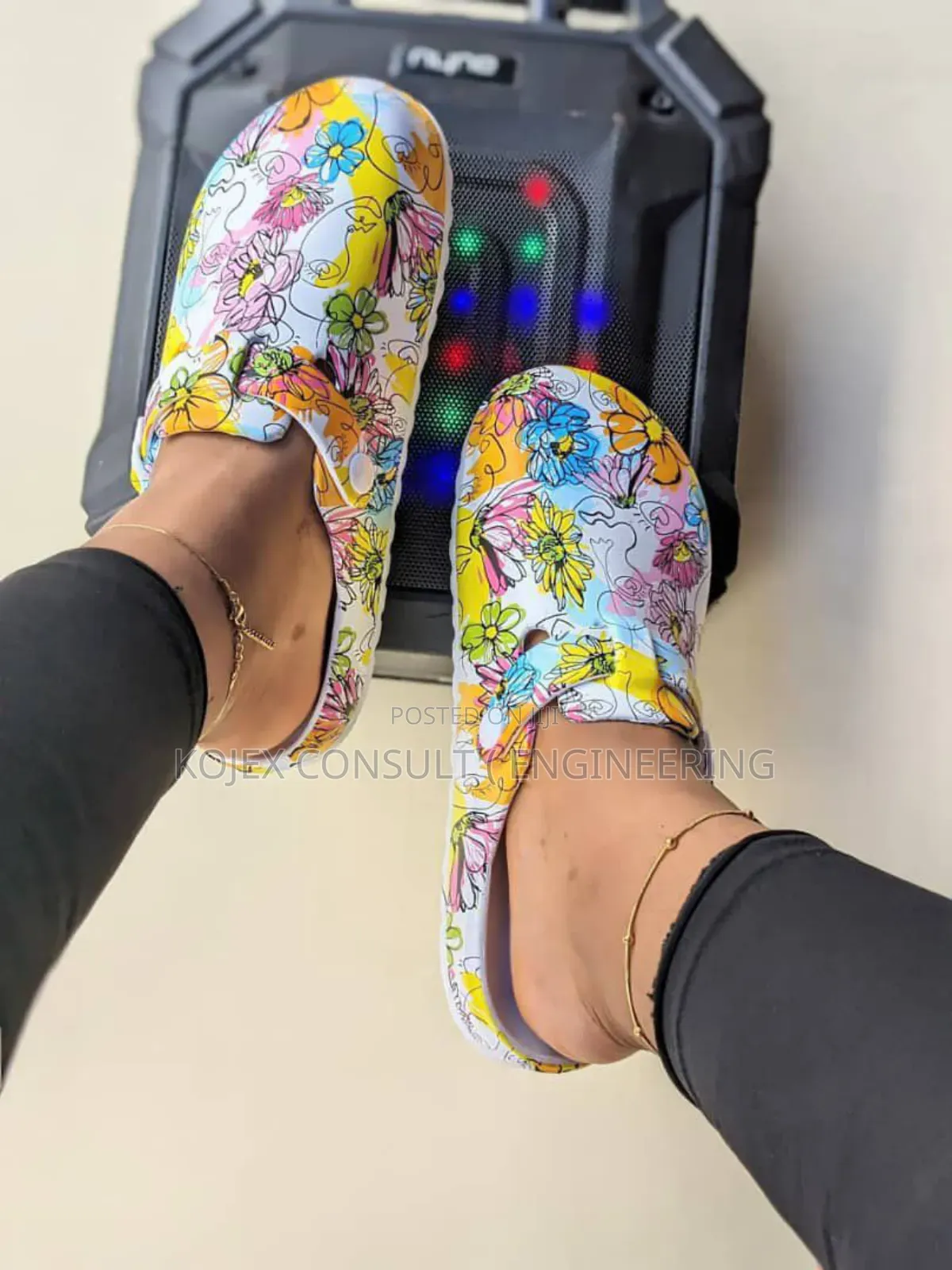 Comfy Female Crocs