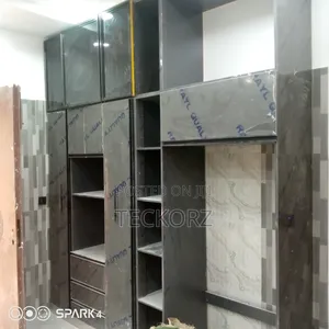 Kitchen Cabinet With White Carrara Marble Countertop