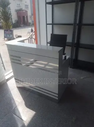 Office Executives Reception Table