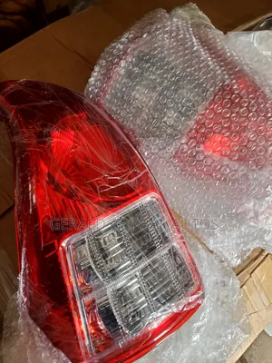 Set Rear Light Toyota Avanza 2014