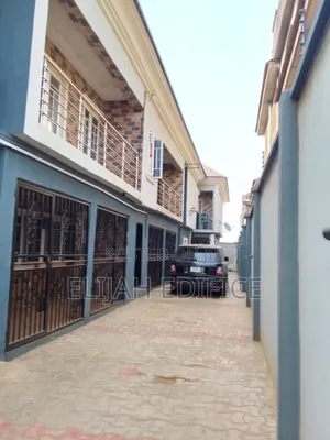 Furnished 2bdrm Block of Flats in Eyita, Ikorodu Garage for rent