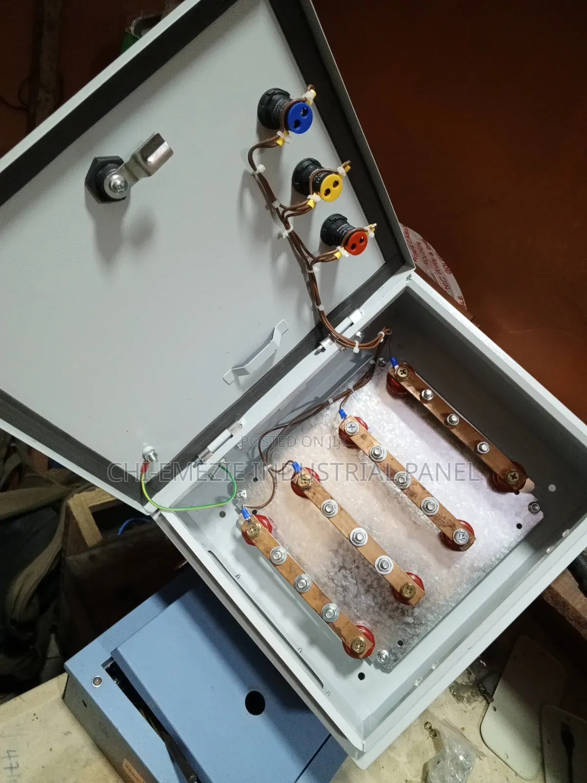 Meter Busbar