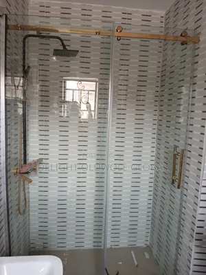 Shower CUBICLES Gold