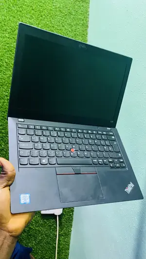Laptop Lenovo ThinkPad X280 8GB Intel Core I5 SSD 256GB
