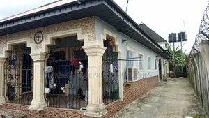 3bdrm Bungalow in Igbiki, Warri for sale