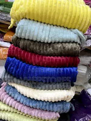 Soft and Thick Striped Flannel Throw Blanket (6/6)