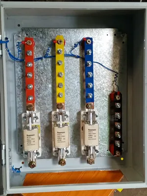 Busbar With Fuse