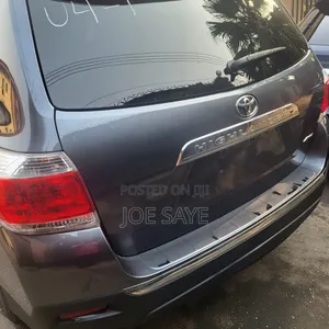 Toyota Highlander 2013 Gray