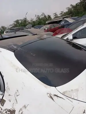 Mercedes C300 2015 Back Windscreen Available We Deliver