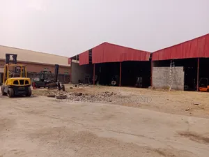 3 Bay Warehouse on Over 2000sqm for Lease at Abuleegba