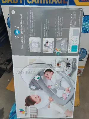 Mastela Multifunctional Bassinet Rocker 3-1 Bassinet