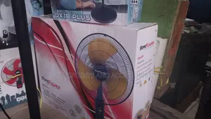 18" Homeflower Standing Fan