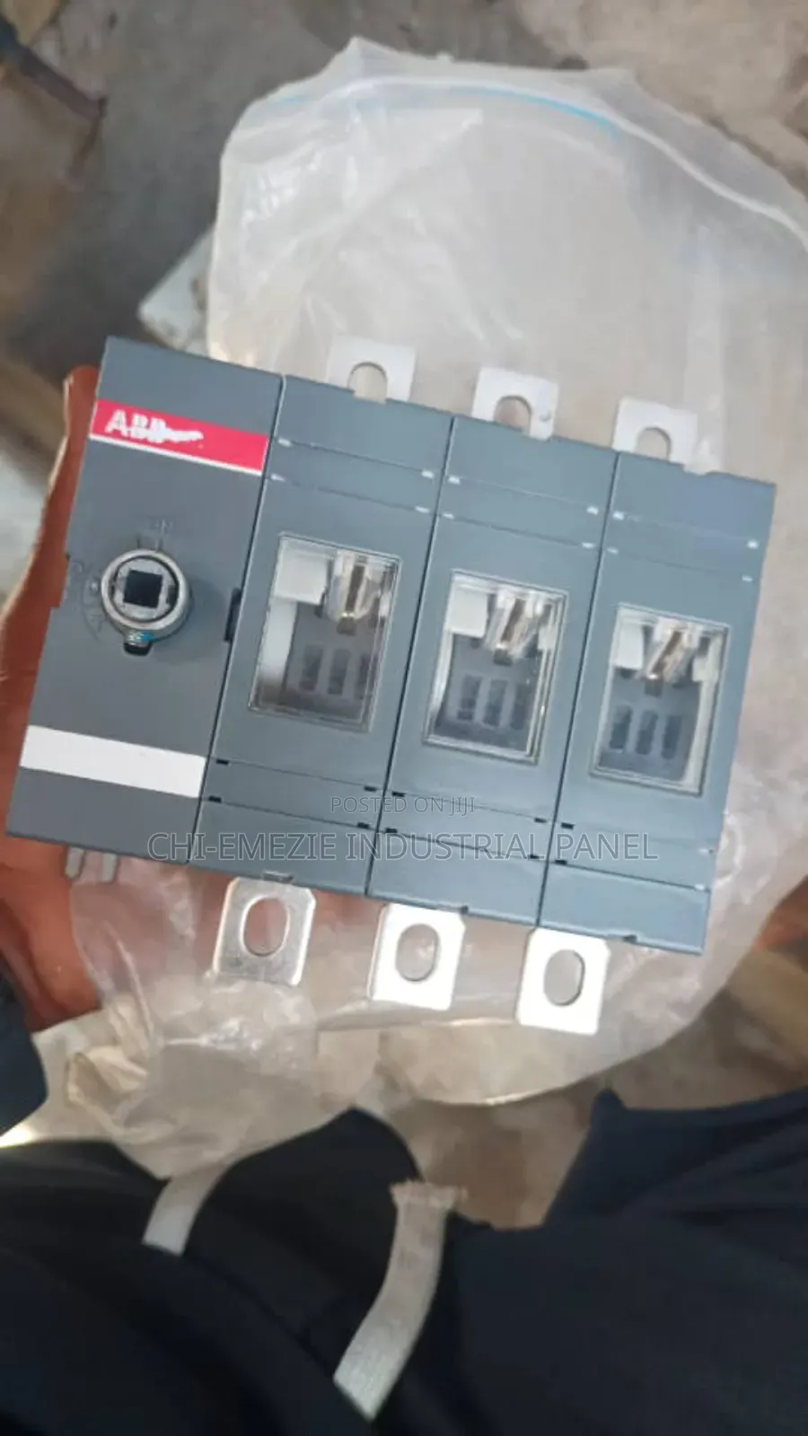 Insulator Switch