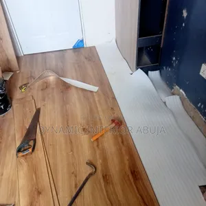 Wooden or Laminate Floor