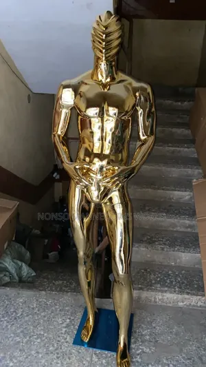 Male Spider Face Huge Gold Chrome Mannequin