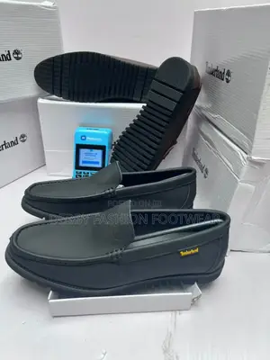 Confirm Leather Quality Loafers Timberland