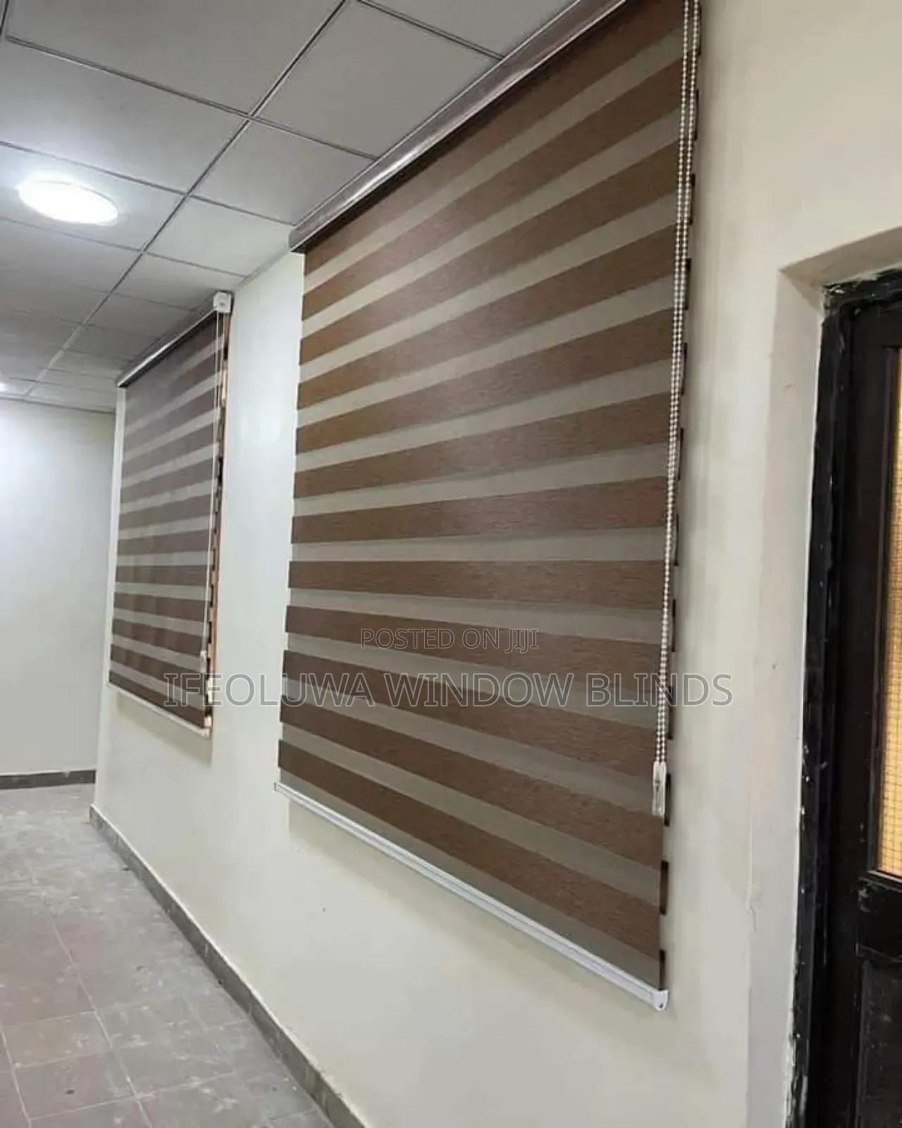 Quality Window Blinds( Brown Day and Night)