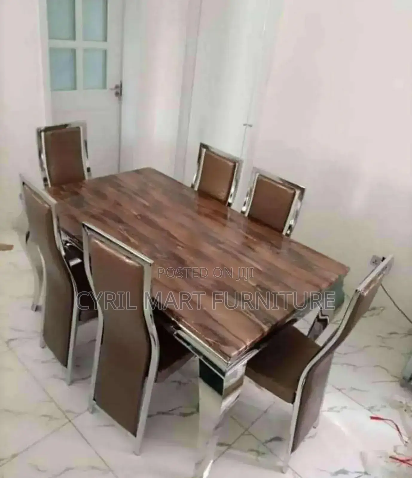 Marble Dining Table 6 Sitter