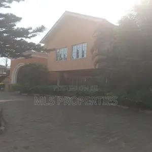 9bdrm Mansion in Asokoro for rent