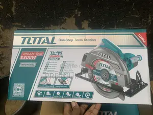 Total Circular Saw 2200w
