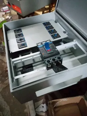 Distribution Panel
