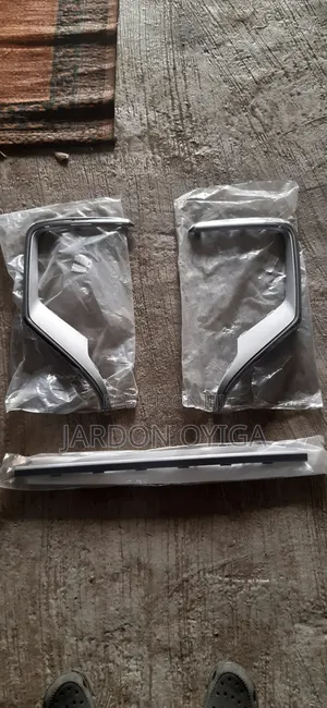Forg Lamp Chrome Honda CRV 2023