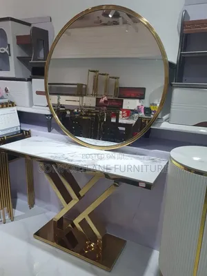 Mirror Console (White and Gold)