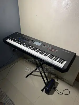 Rent Yamaha Montage 8