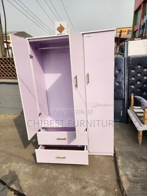 Luxury 6by4ft Wooden Three Door Wardrobe